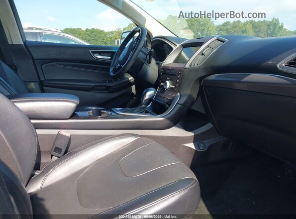 2FMPK3K94JBB15511 2018 FORD EDGE Silver Widok wnętrza z przodu