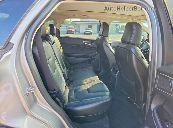 2FMPK3K95LBB29632 2020 FORD EDGE Gray Rear interior view