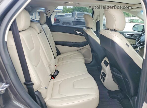2FMPK3K97JBB89991 2018 FORD EDGE Gray Rear interior view