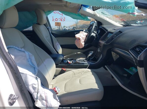2FMPK3K98JBC28085 2018 FORD EDGE White Widok wnętrza z przodu