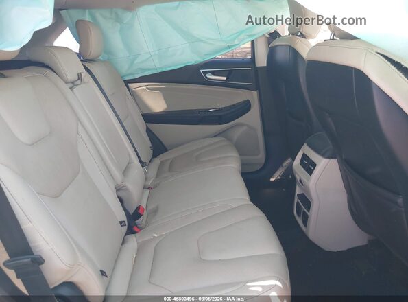 2FMPK3K98JBC28085 2018 FORD EDGE White Widok naklejki z numerem VIN