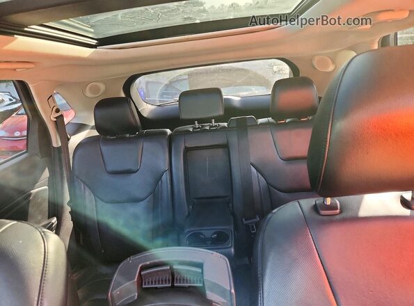 2FMPK3K99HBB20262 2017 FORD EDGE Silver Rear seats view