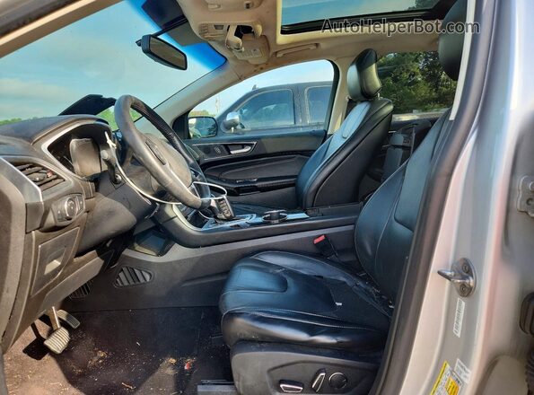 2FMPK3K99HBB20262 2017 FORD EDGE Silver Front interior view
