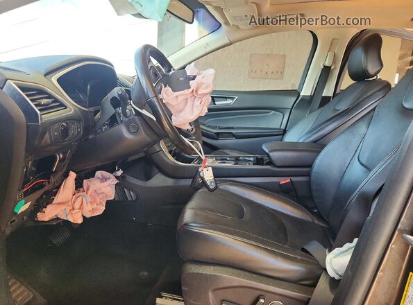 2FMPK3K9XKBB53486 2019 FORD EDGE Угольный Вид салона спереди