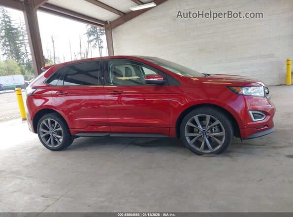2FMPK4AP3HBB17282 2017 FORD EDGE Red Вид задньої частини салону