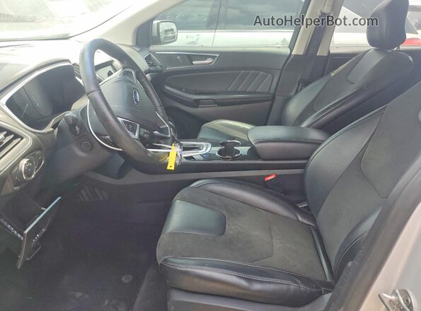 2FMPK4AP5HBB06154 2017 FORD EDGE Серебряный Вид салона спереди