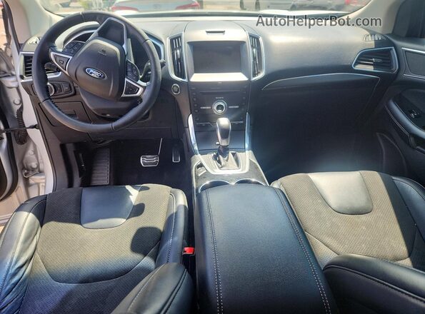 2FMPK4AP5HBB06154 2017 FORD EDGE Серебряный Вид панели приборов