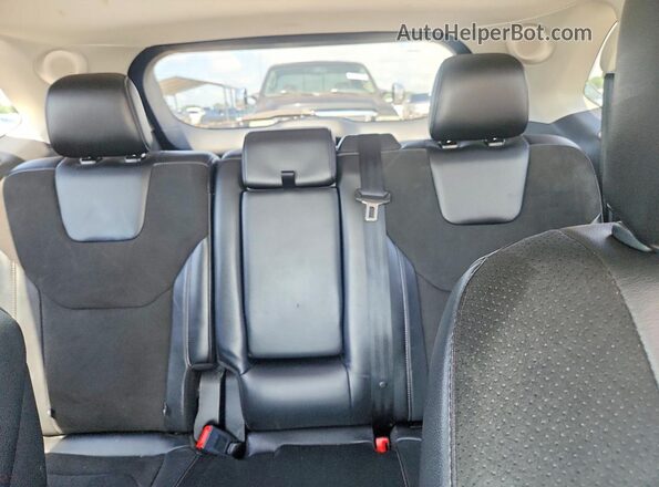 2FMPK4AP5HBB06154 2017 FORD EDGE Серебряный Вид задних сидений