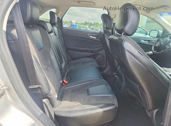 2FMPK4AP5HBB06154 2017 FORD EDGE Серебряный Вид задней части салона