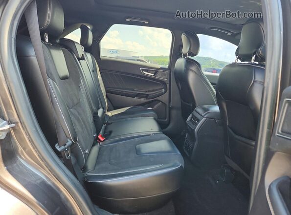 2FMPK4AP7KBB52771 2019 FORD EDGE Gray Widok tylnych siedzeń