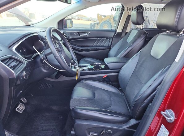 2FMPK4AP9HBB56247 2017 FORD EDGE Maroon Front interior view