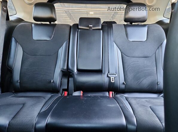 2FMPK4AP9HBB56247 2017 FORD EDGE Maroon Rear seats view