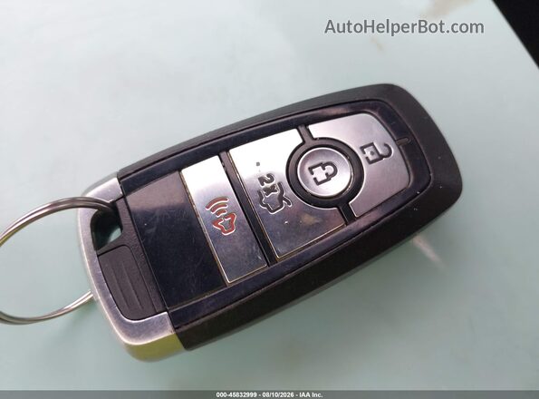 2FMPK4AP9KBB92057 2019 FORD EDGE Красный Вид панели приборов
