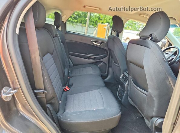 2FMPK4G90JBB96070 2018 FORD EDGE Gray Вид задньої частини салону