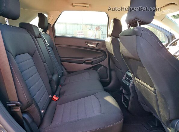 2FMPK4G97MBA25157 2021 FORD EDGE Gray Vista interior trasera