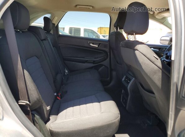 2FMPK4G97NBA17173 2022 FORD EDGE Silver Widok wnętrza z tyłu