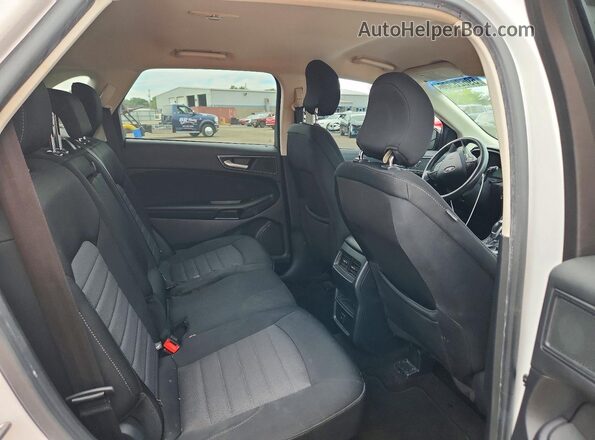 2FMPK4G9XJBC34422 2018 FORD EDGE White Vista de los asientos traseros