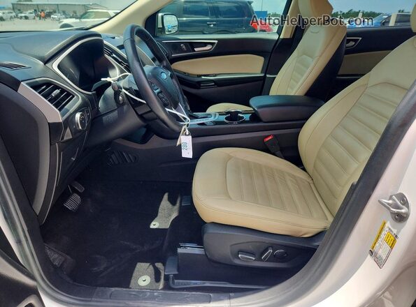 2FMPK4J82GBC63471 2016 FORD EDGE White Front interior view