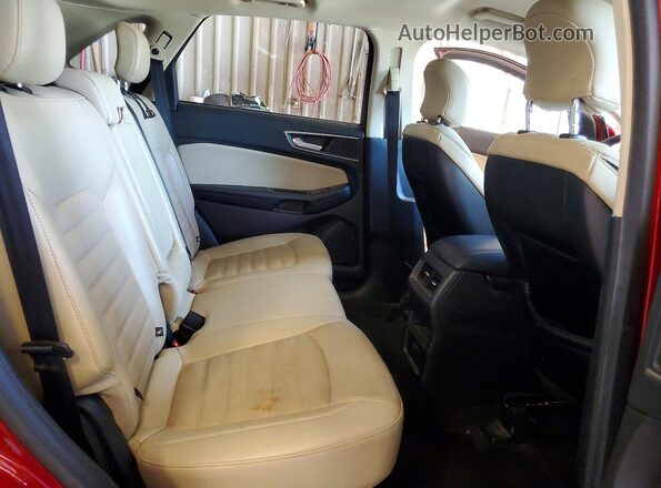 2FMPK4J84HBC04441 2017 FORD EDGE Red Rear interior view