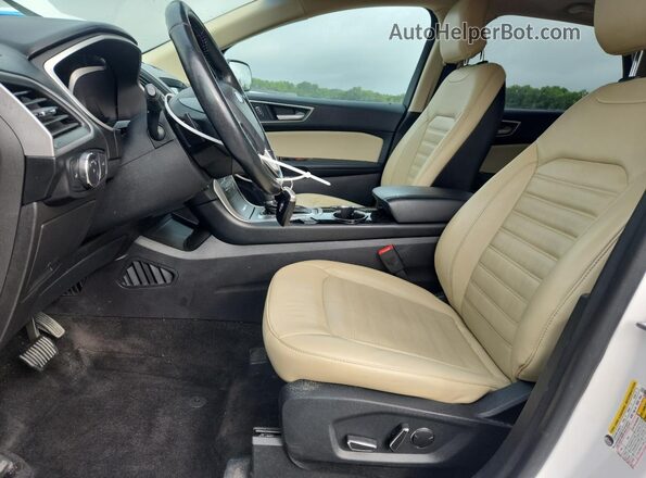 2FMPK4J85JBC09184 2018 FORD EDGE White Вид салону спереду