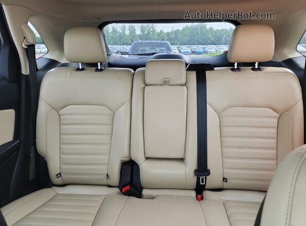 2FMPK4J85JBC09184 2018 FORD EDGE White Вид задніх сидінь