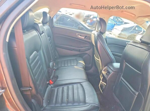 2FMPK4J87JBB50333 2018 FORD EDGE Charcoal Widok wnętrza z tyłu