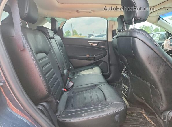 2FMPK4J90KBC71702 2019 FORD EDGE Green Սալոնի հետևի տեսք