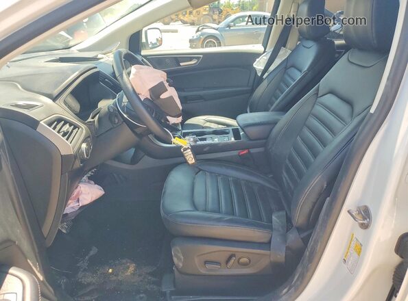 2FMPK4J90RBA08328 2024 FORD EDGE White Front interior view