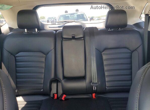 2FMPK4J90RBA08328 2024 FORD EDGE White Rear seats view