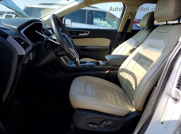 2FMPK4J91JBB95809 2018 FORD EDGE White Widok wnętrza z przodu