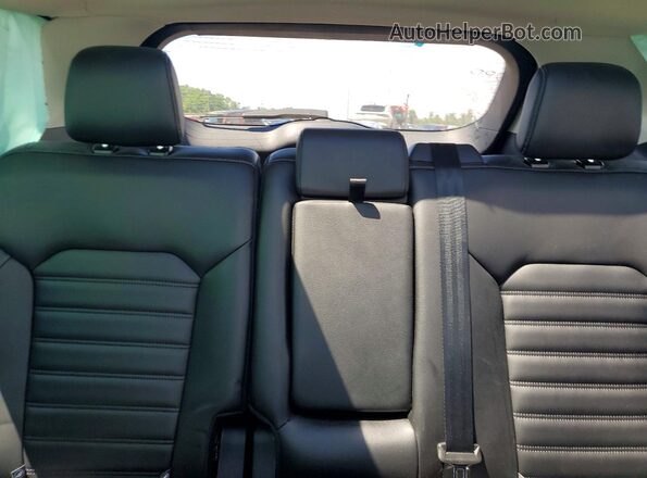 2FMPK4J91RBA26370 2024 FORD EDGE Silver Rear seats view