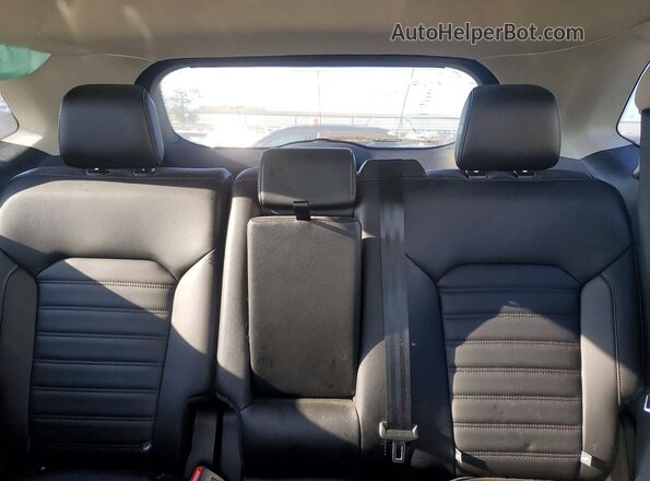 2FMPK4J91RBA38728 2024 FORD EDGE White Rear seats view