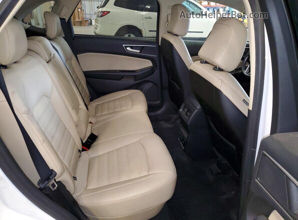 2FMPK4J92LBB41938 2020 FORD EDGE White Rear interior view