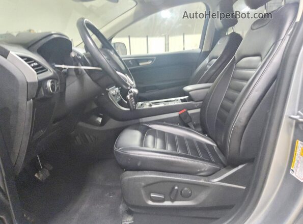 2FMPK4J92PBA02706 2023 FORD EDGE Silver წინა სალონის ხედი