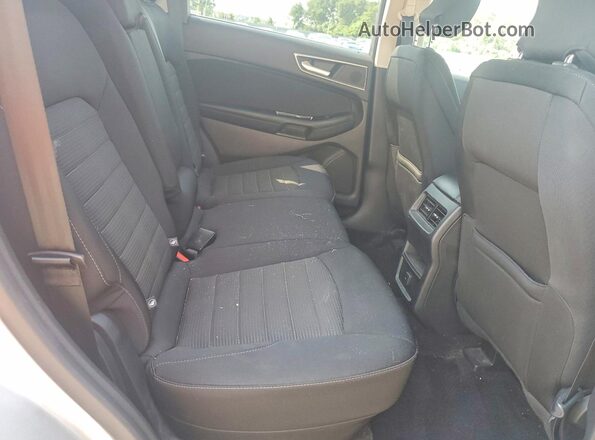 2FMPK4J93HBC67619 2017 FORD EDGE Silver Widok wnętrza z tyłu
