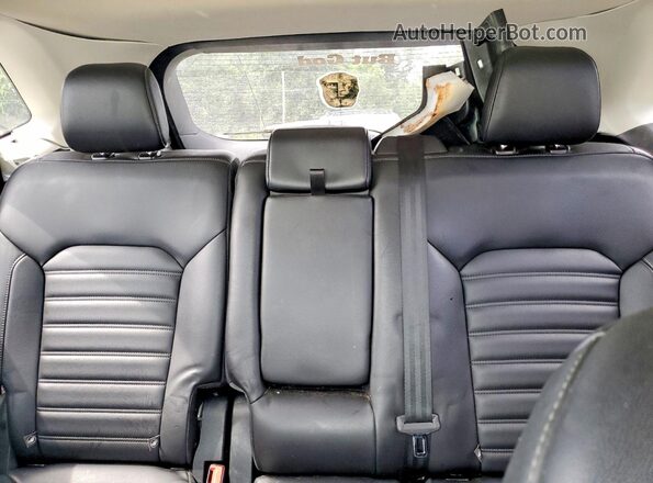 2FMPK4J93NBA13016 2022 FORD EDGE White უკანა სავარძლების ხედი