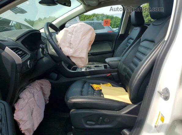 2FMPK4J93NBB09583 2022 FORD EDGE White Widok wnętrza z przodu