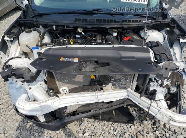 2FMPK4J93NBB09583 2022 FORD EDGE White Widok wnętrza z tyłu