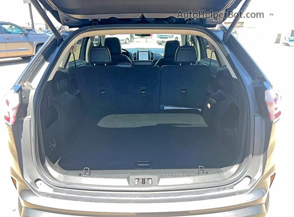 2FMPK4J93RBA18013 2024 FORD EDGE Gray Vista del compartimento del motor