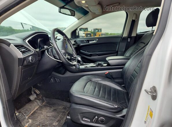 2FMPK4J94JBB64201 2018 FORD EDGE White Widok wnętrza z przodu