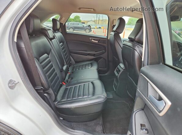 2FMPK4J94PBA31477 2023 FORD EDGE White Widok wnętrza z tyłu