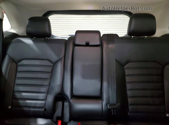 2FMPK4J95GBC55471 2016 FORD EDGE Silver Vista de los asientos traseros