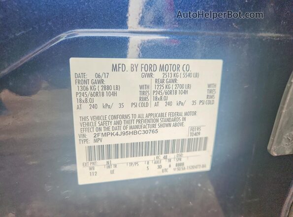 2FMPK4J95HBC30765 2017 FORD EDGE Blue Widok komory silnika