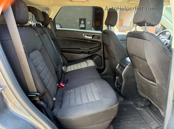 2FMPK4J95MBA27675 2021 FORD EDGE Gray Rear seats view