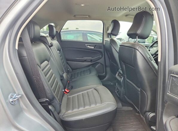 2FMPK4J95NBA71161 2022 FORD EDGE Silver Հետևի նստատեղերի տեսք