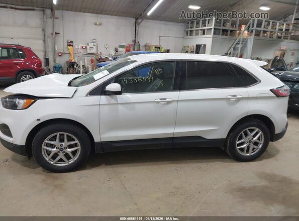 2FMPK4J95NBA93628 2022 FORD EDGE White 360 interior view