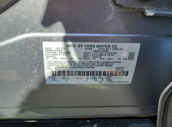 2FMPK4J95PBA30886 2023 FORD EDGE Silver Widok komory silnika