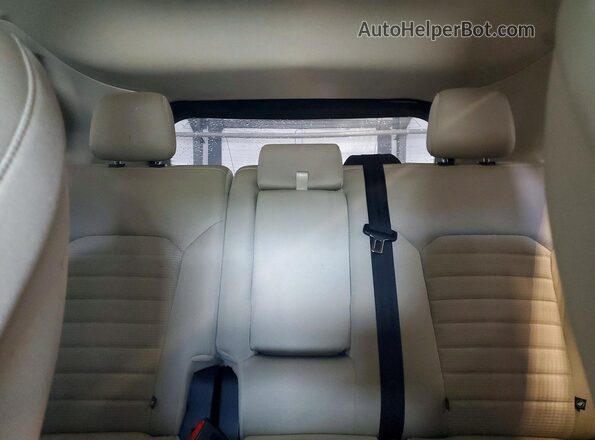 2FMPK4J97KBB70768 2019 FORD EDGE Teal Widok tylnych siedzeń