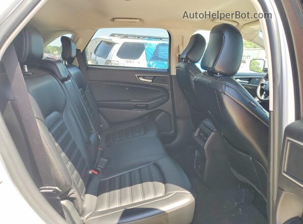 2FMPK4J97LBA28681 2020 FORD EDGE Silver Вид задньої частини салону