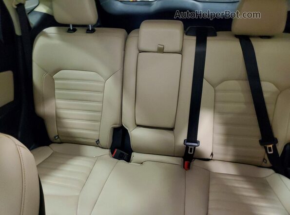 2FMPK4J97LBB60646 2020 FORD EDGE Silver Vista de los asientos traseros